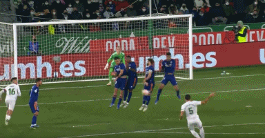 纽约洋基宣布 2026 赛季将增加球场周边的警力部署，旨在提升夜间观赛的安全性